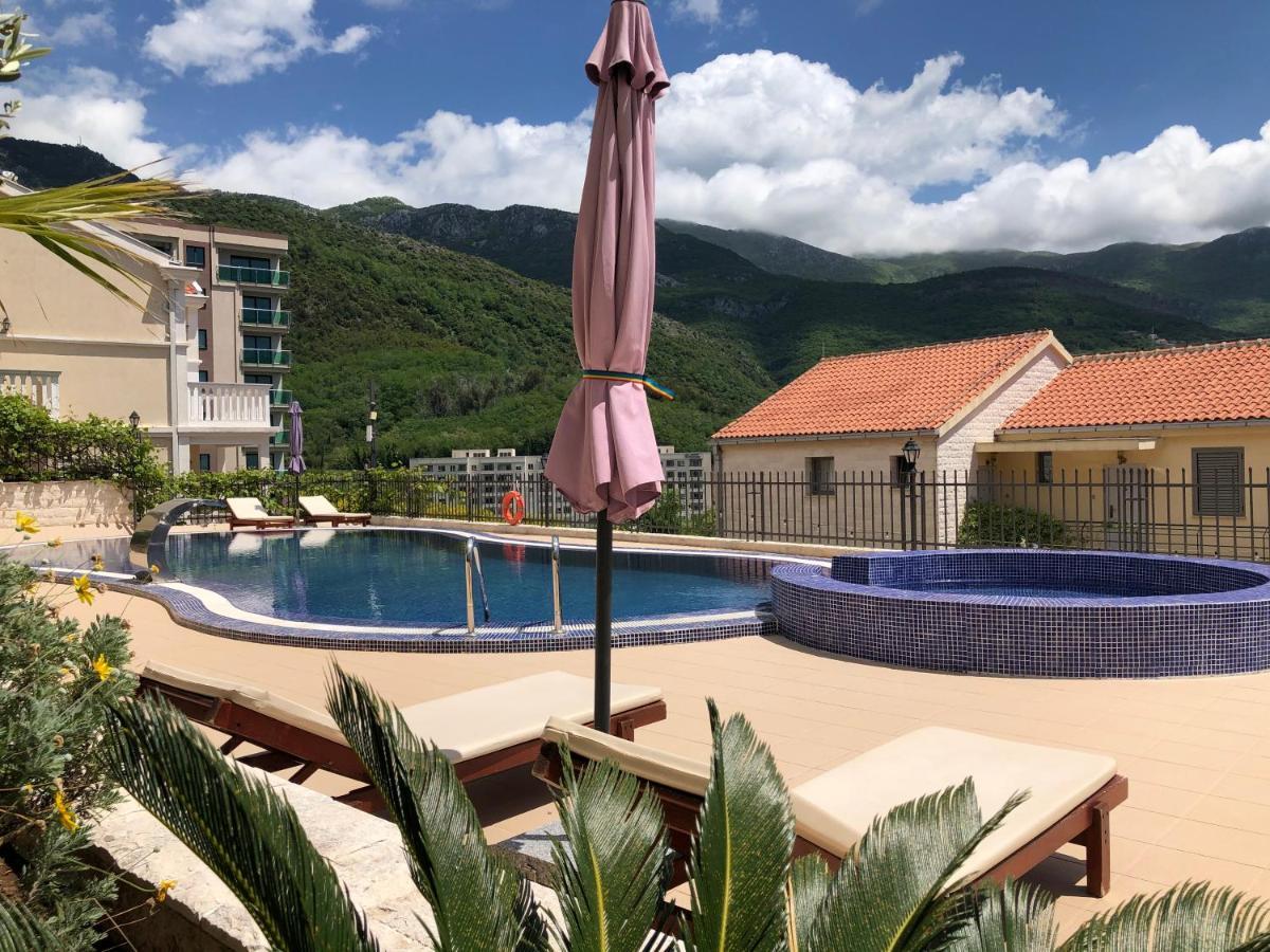 Sea View Two Bedroom Family Apartment With Pool - Sunset Ivanovici Бечичи Экстерьер фото
